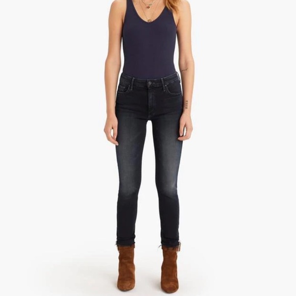 MOTHER High Waisted Looker Ankle Fray in Last Call - Picture 12 of 13